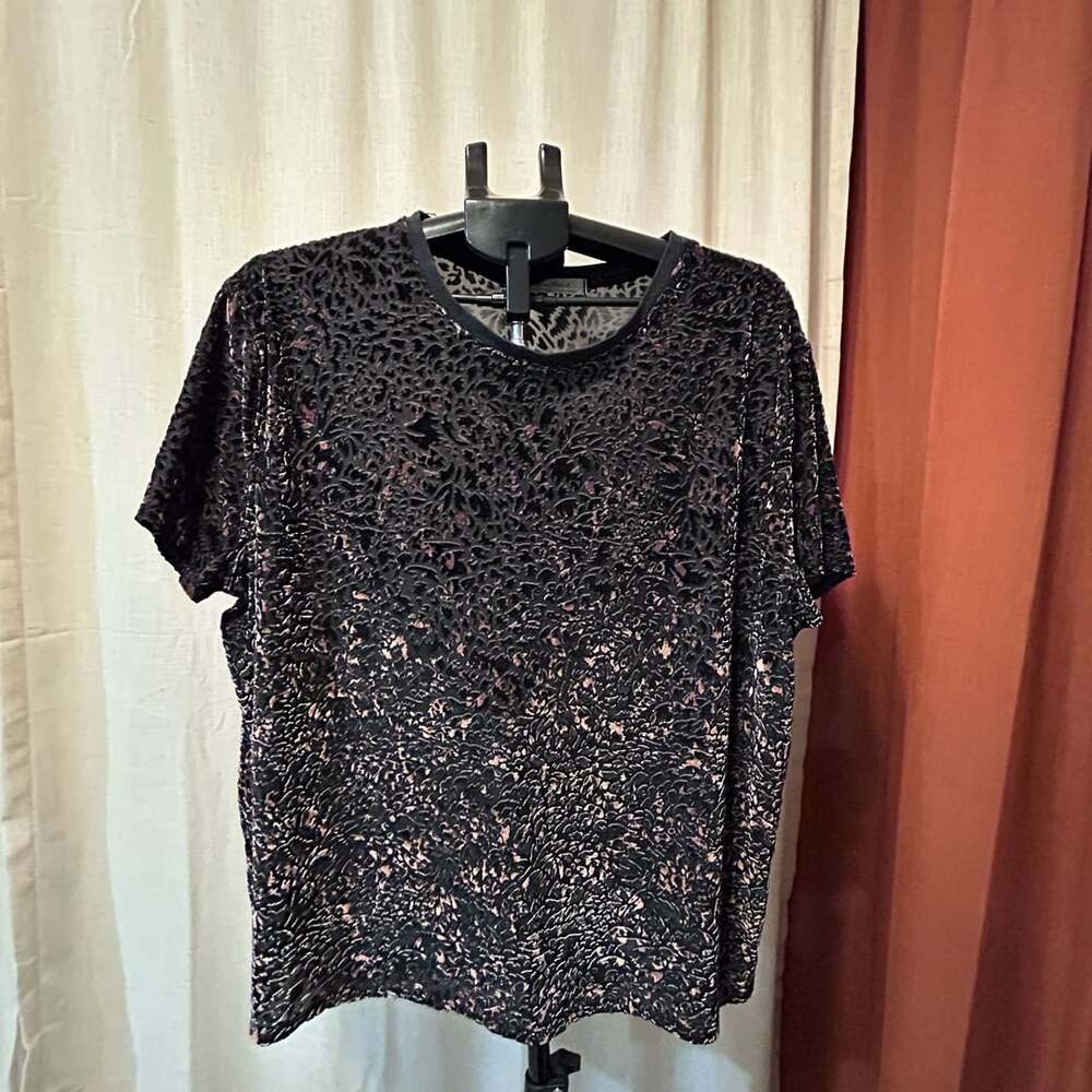 We The Free Teddy Boxy Top Size Medium Black Velvet Burnout Cheetah Tee